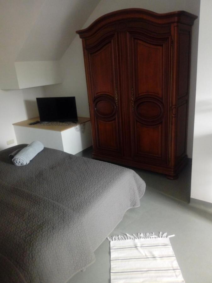 La Vieille Tour Hotel Hotton Buitenkant foto