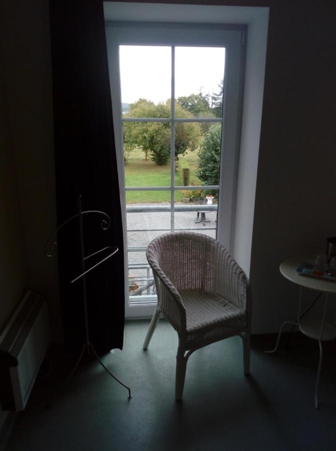 La Vieille Tour Hotel Hotton Buitenkant foto